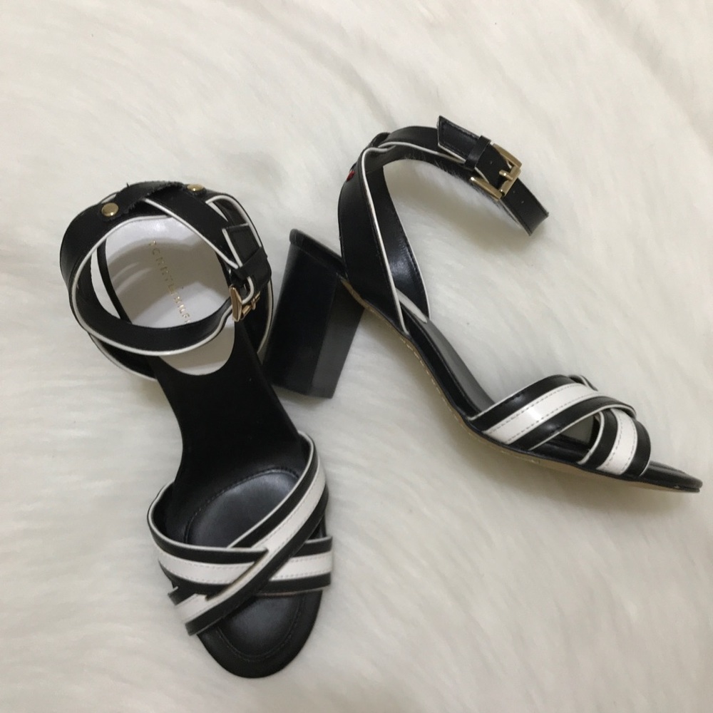 Tommy Hilfiger Black White Heeled Sandals Women’s 7.5 Ankle Strap Chic